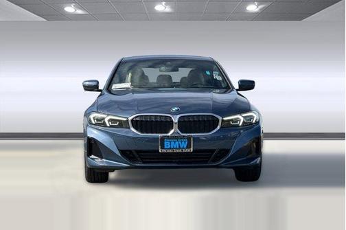 2025 BMW 330 330i