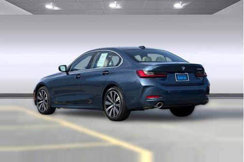 2025 BMW 330 330i