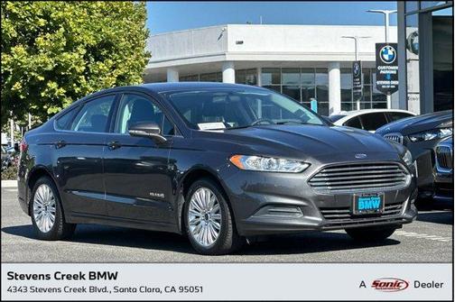 2015 Ford Fusion Hybrid SE
