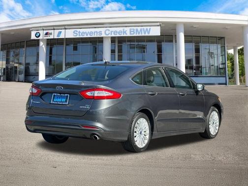 2015 Ford Fusion Hybrid SE