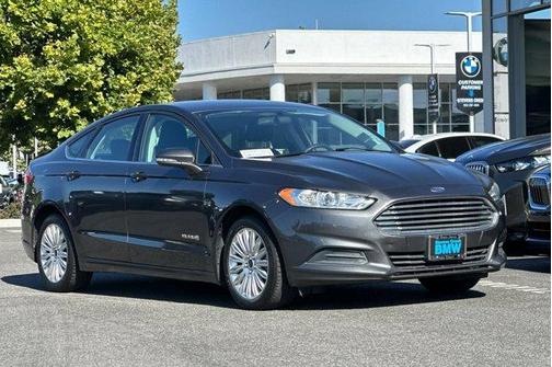2015 Ford Fusion Hybrid SE