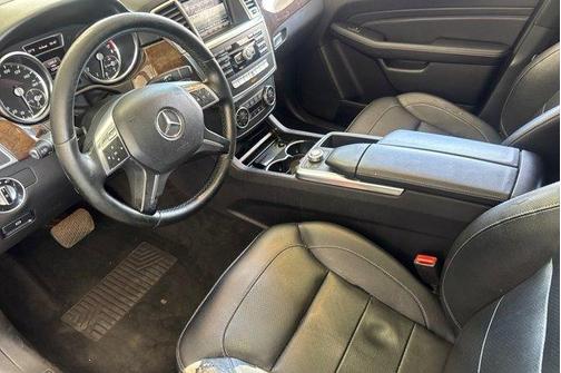 Steel Grey Metallic 2013 Mercedes-Benz M-Class 4MATIC