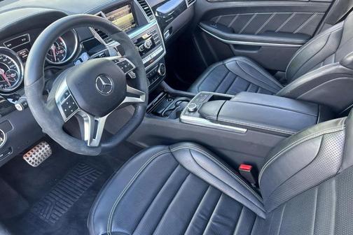 Polar White 2015 Mercedes-Benz GL-Class GL 63 AMG