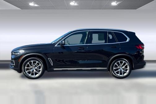 Black Sapphire Metallic 2023 BMW X5 xDrive40i