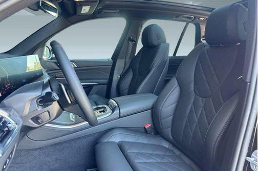 Black Sapphire Metallic 2026 BMW X5 xDrive40i