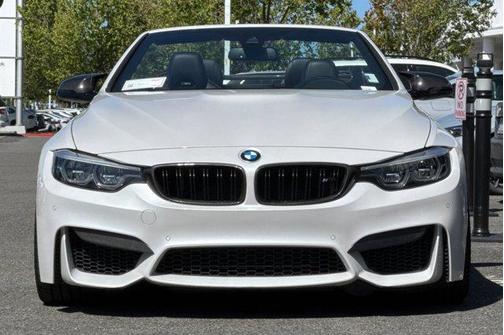 Mineral White Metallic 2018 BMW M4 Base