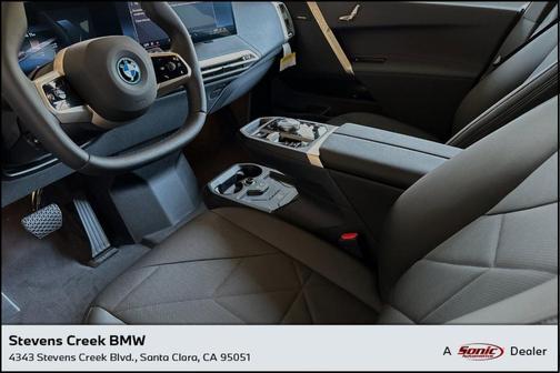 2025 BMW iX xDrive50