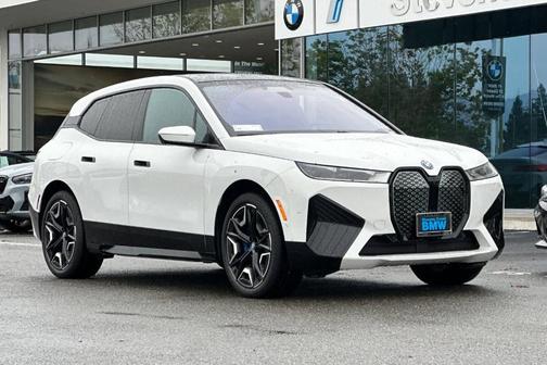 2025 BMW iX xDrive50