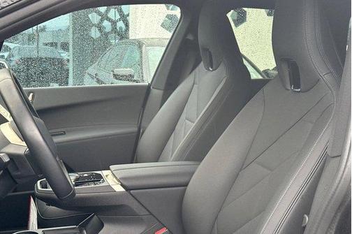 2025 BMW iX xDrive50