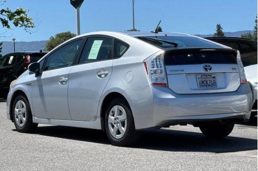 Classic Silver Metallic 2010 Toyota Prius II