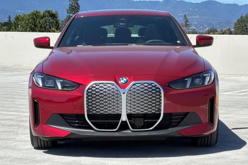 Vegas Red Metallic 2026 BMW i4 Gran Coupe eDrive40