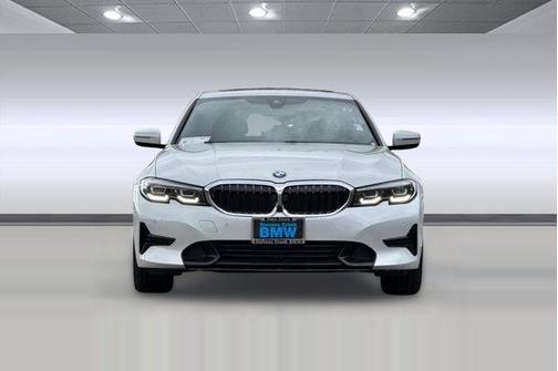 Mineral White Metallic 2019 BMW 330 330i