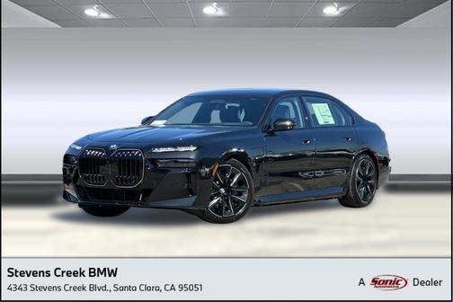Black Sapphire Metallic 2026 BMW 750e i xDrive