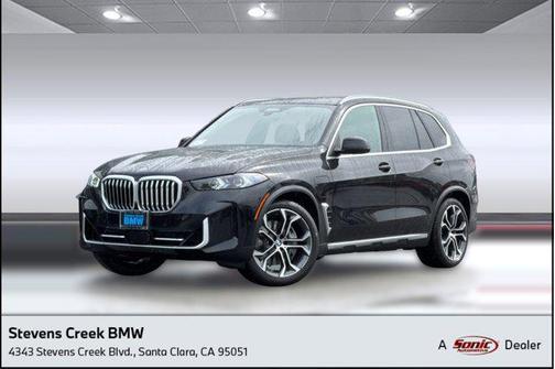 Black Sapphire Metallic 2026 BMW X5 PHEV xDrive50e