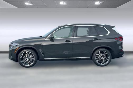 Dravit Grey Metallic 2026 BMW X5 PHEV xDrive50e
