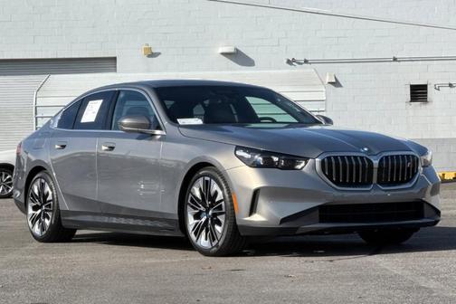 2026 BMW i5 eDrive40