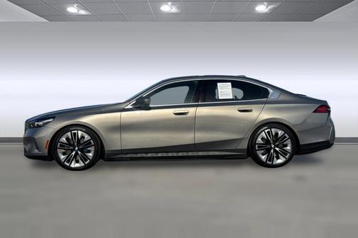 2026 BMW i5 eDrive40