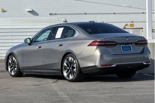 2026 BMW i5 eDrive40