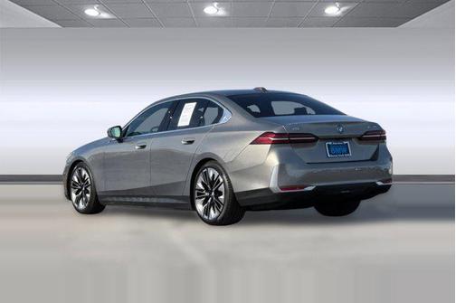 2026 BMW i5 eDrive40