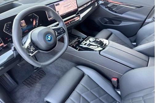 2026 BMW i5 eDrive40