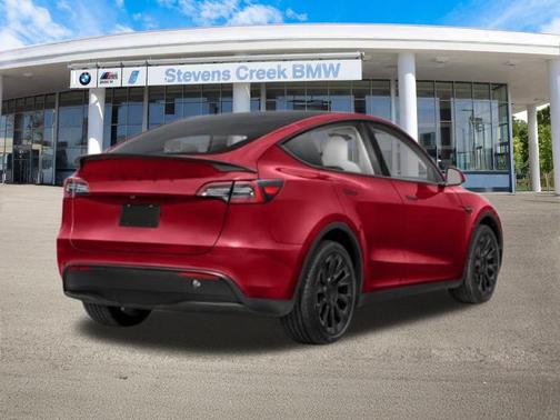 2024 Tesla Model Y Performance Dual Motor All-Wheel Drive