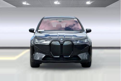 2026 BMW iX xDrive60