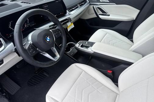 Storm Bay Metallic 2026 BMW X2 xDrive28i