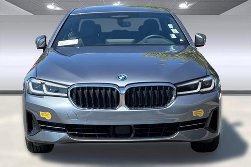2022 BMW 530e Base
