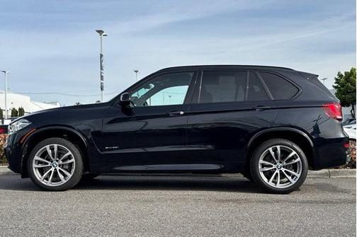 Imperial Blue Metallic 2016 BMW X5 xDrive35i