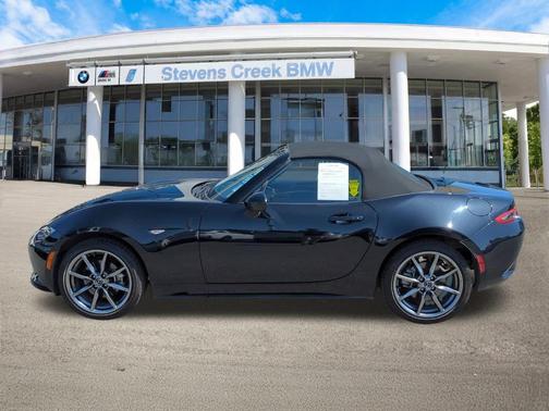 2022 Mazda MX-5 Miata Grand Touring