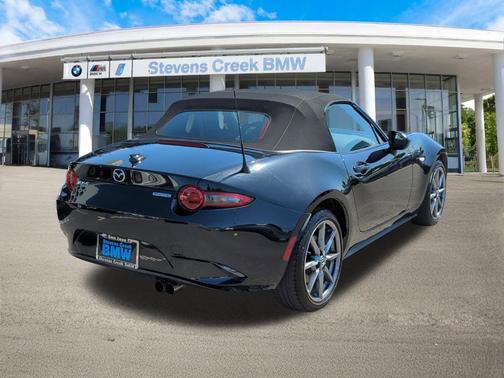 2022 Mazda MX-5 Miata Grand Touring