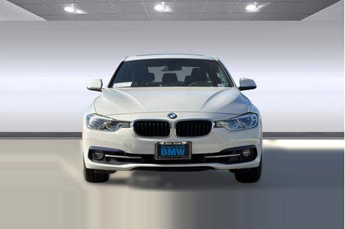 2018 BMW 330 xDrive