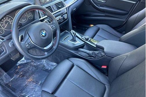 2018 BMW 330 xDrive