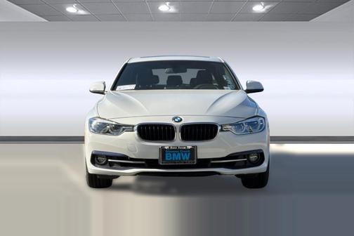 2018 BMW 330 xDrive