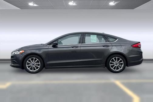 Magnetic 2017 Ford Fusion SE