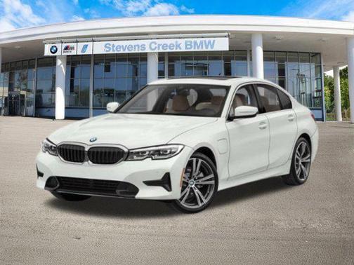 2022 BMW 330e Base