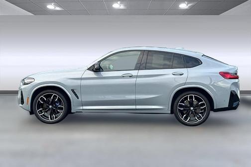 2022 BMW X4 M40i