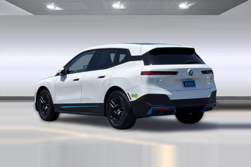 Alpine White 2023 BMW iX xDrive50