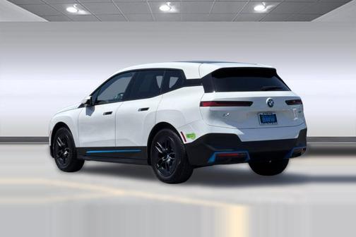 Alpine White 2023 BMW iX xDrive50