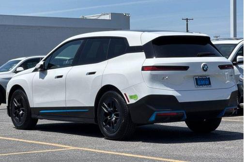 Alpine White 2023 BMW iX xDrive50