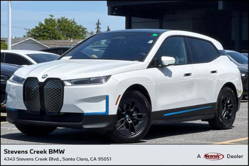 Alpine White 2023 BMW iX xDrive50