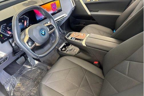 Alpine White 2023 BMW iX xDrive50