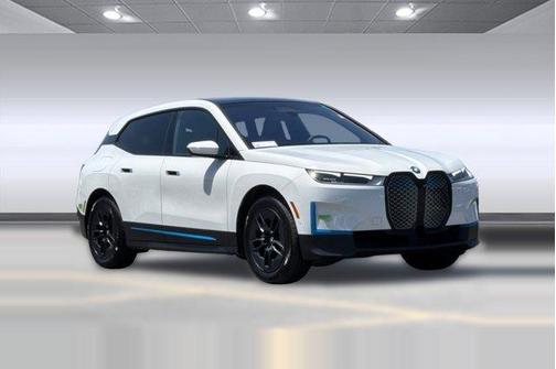 Alpine White 2023 BMW iX xDrive50
