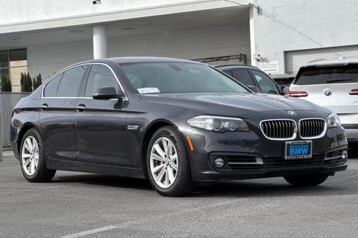 2016 BMW 528 528i