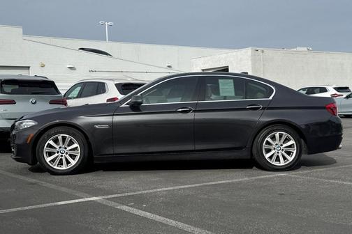 2016 BMW 528 528i