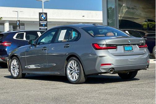 2023 BMW 330 330i