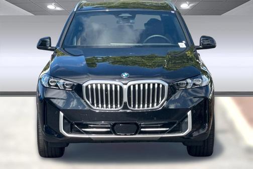 Black Sapphire Metallic 2026 BMW X5 xDrive40i