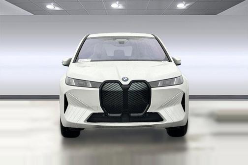 Mineral White Metallic 2026 BMW iX xDrive45