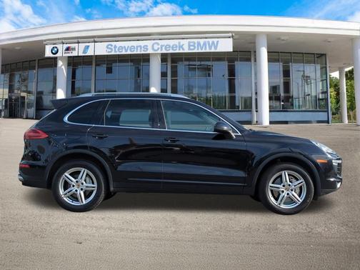 2016 Porsche Cayenne S