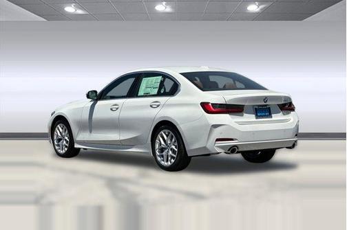 2025 BMW 330 i